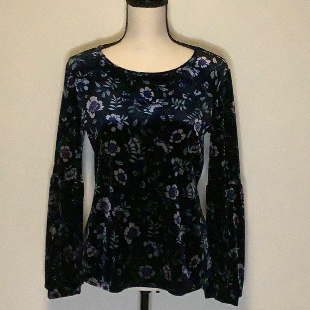 Cece stretch velvet shirt